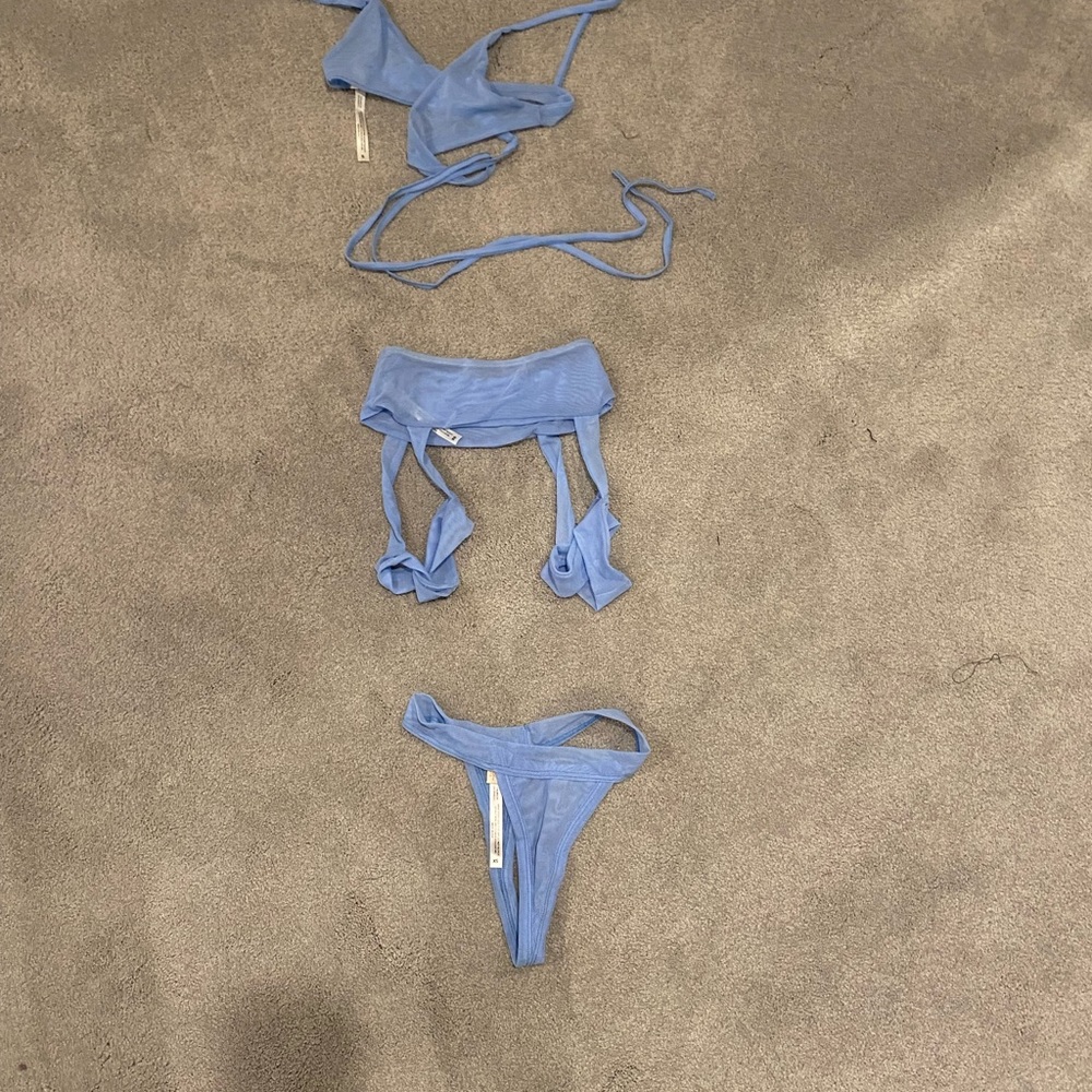 ❤️SOLD❤️ Laina Rauma Bouquet Blue Set